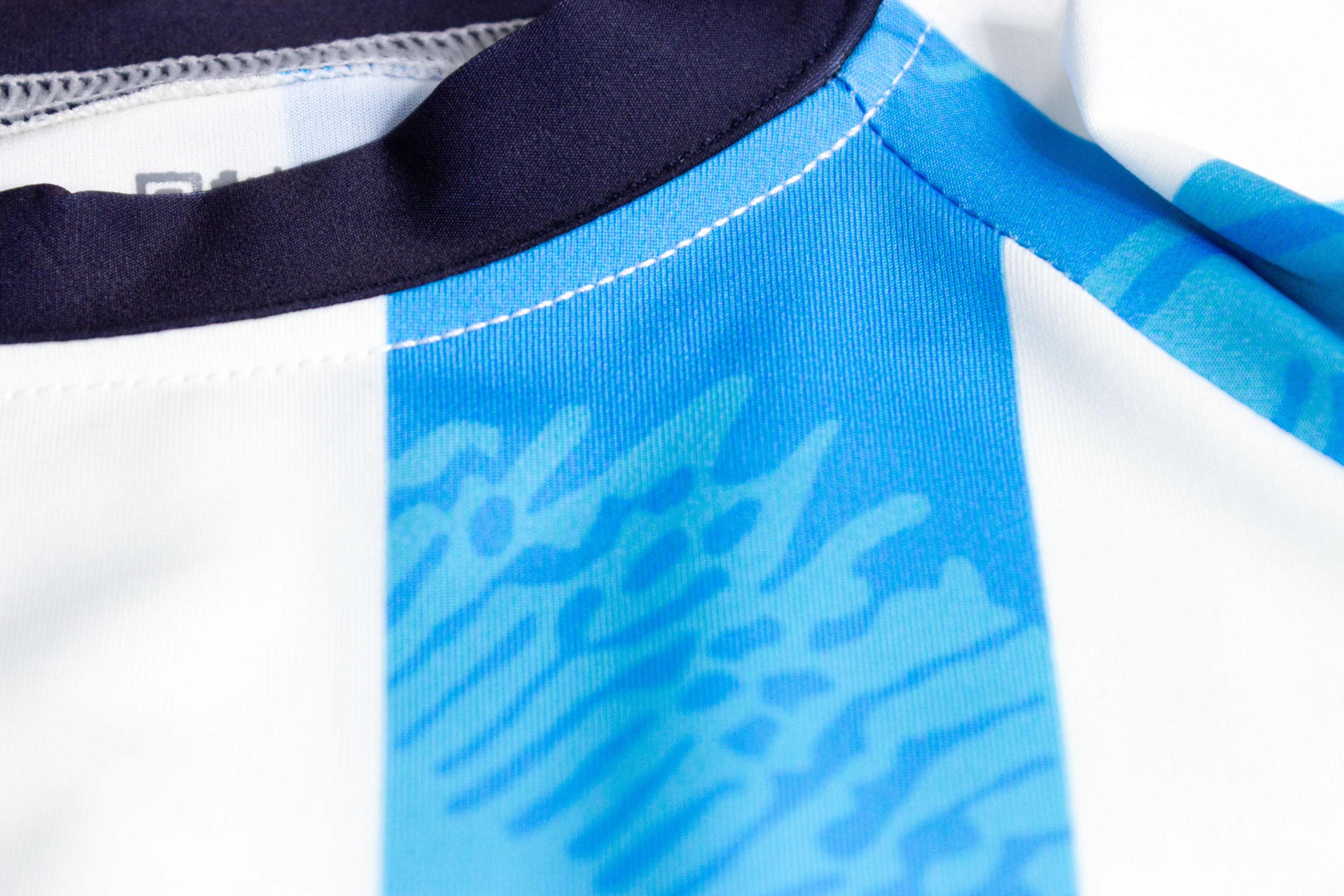 REMERA DE AGUA PARA NIÑOS - RACING CLUB